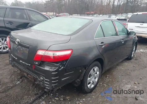 2007 Toyota Camry Le z USA, uszkodzony, nr VIN 4T1BE46K77U589735